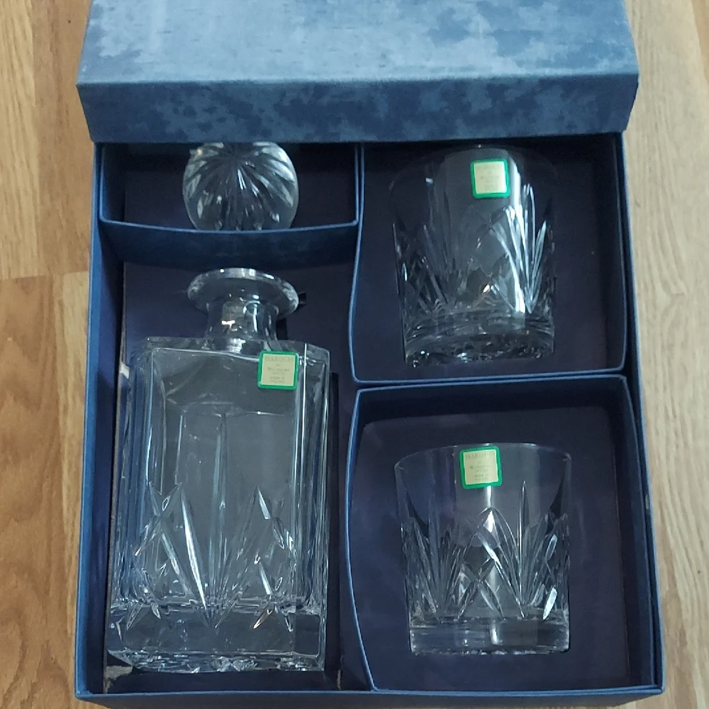NIB Waterford Marquis Decanter and Rocks Set